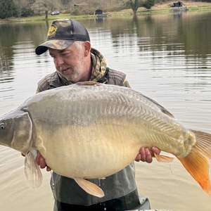 Mirror 20250403 40lb 10oz