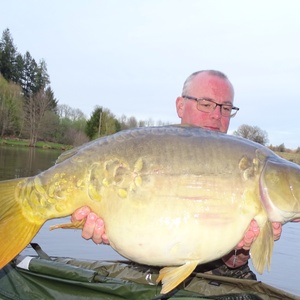 Mirror 20250408 39lb 1oz - Lac Les Pins