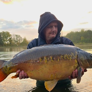 Mirror 20251030 35lb 10oz