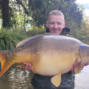 Mirror 20251030 44lb