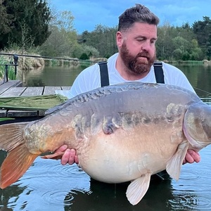 Mirror 57lb 20220420